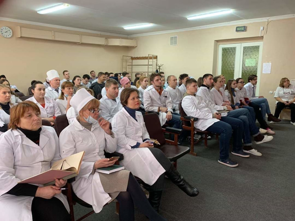 Відбувся перший та другий етап Міжнародного клінічного конкурсу з реставрації зубів