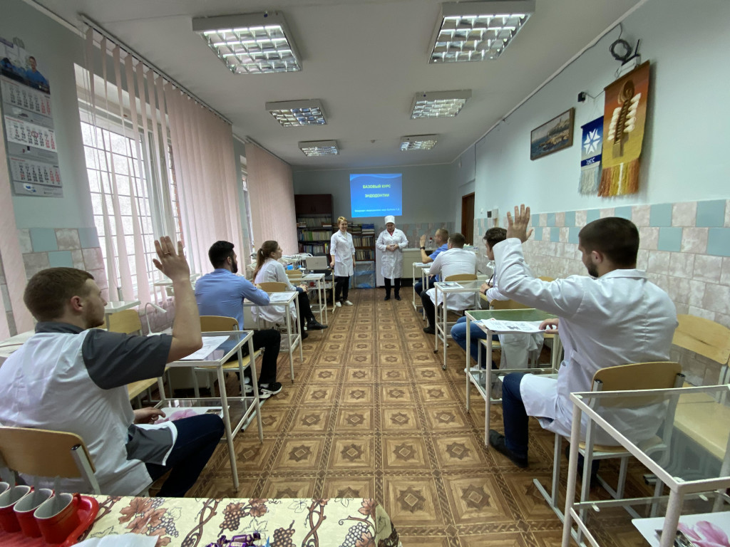 Відбулось фантомне заняття на тему «Базовий курс ендодонтії»